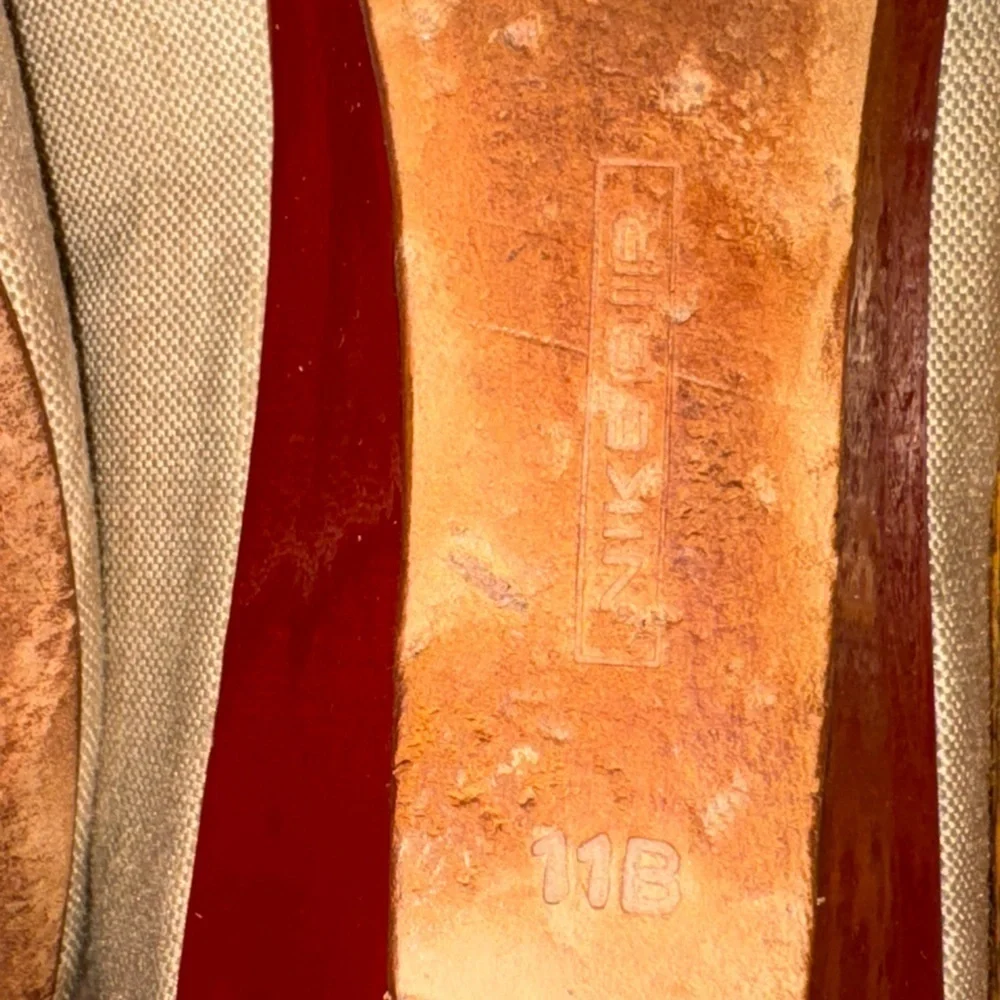 Cole Haan Women's Mary Jane Shoe Red Patent Tan Beige Linen Low Wedge Size 11B - Picture 9 of 10